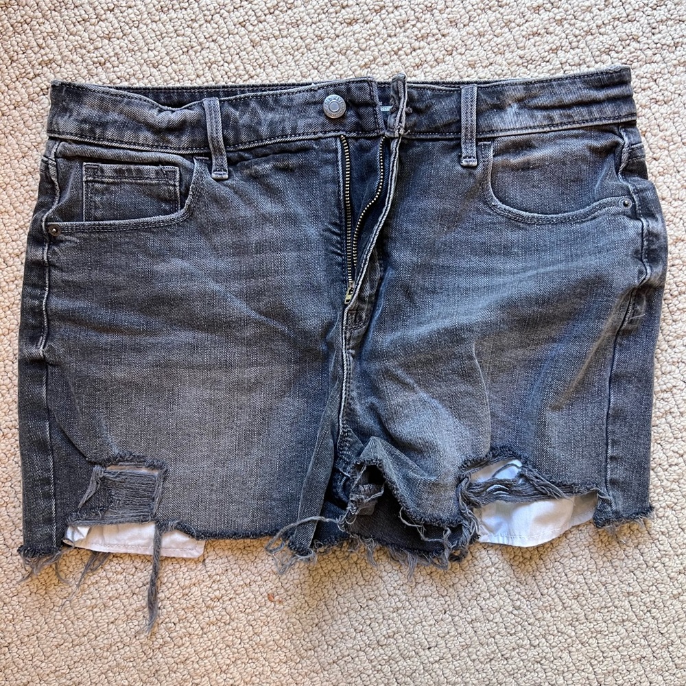 Old Navy high rise secret slim pocket shorts